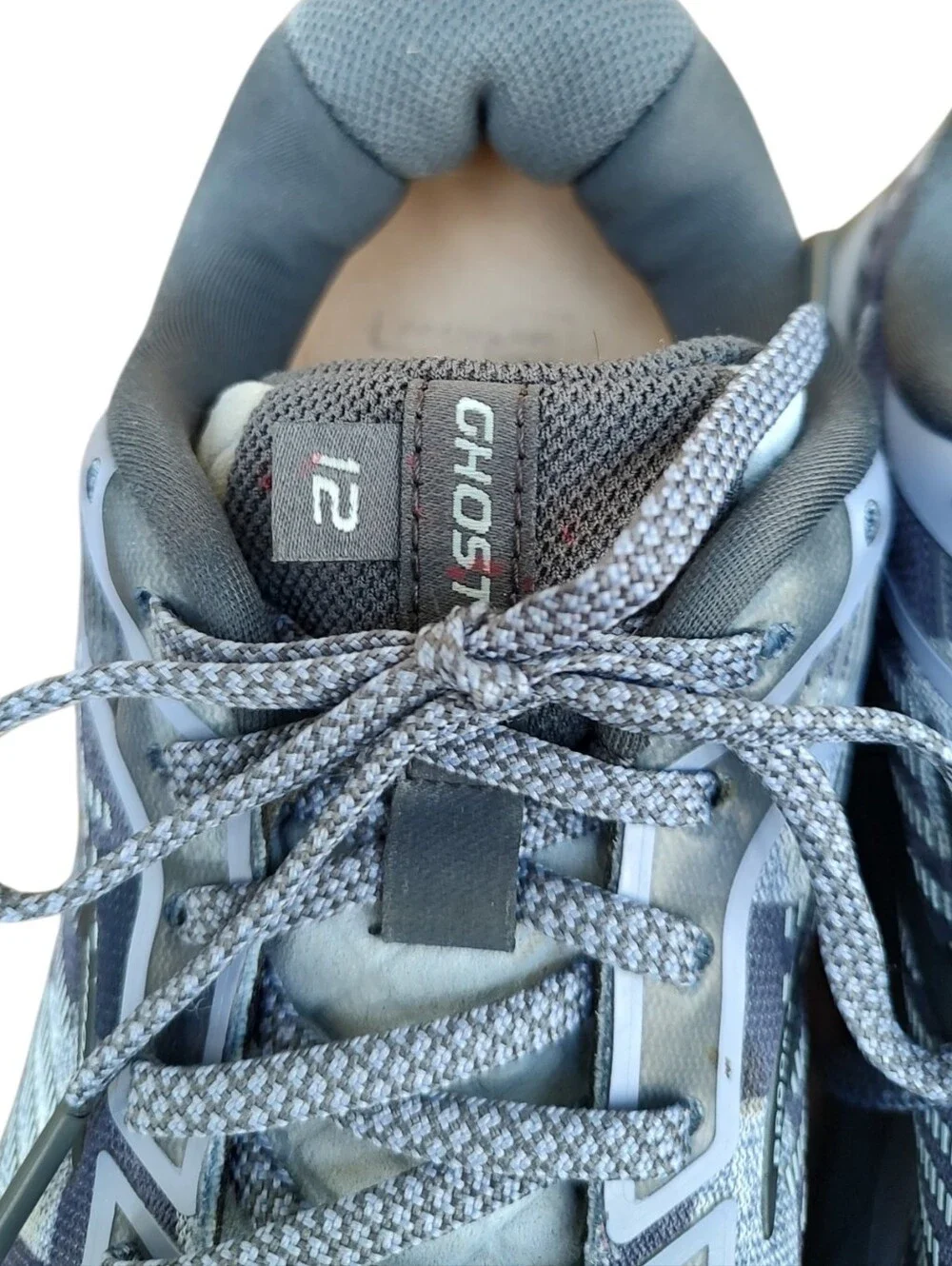 Brooks Ghost 12 Women's Running Shoes - Heather Gray And Slate Blue Plaid